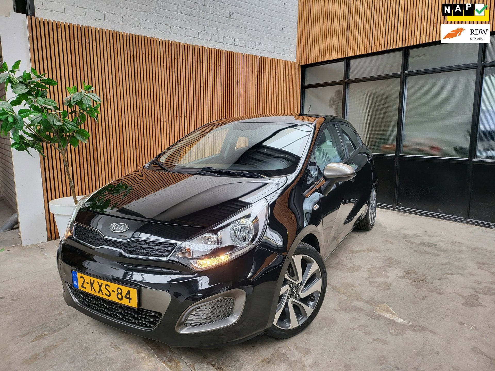 Kia Rio 1.2 CVVT Comfort Pack, Auto's, Kia, Euro 5, 4 cilinders, Elektrische ramen, Zwart