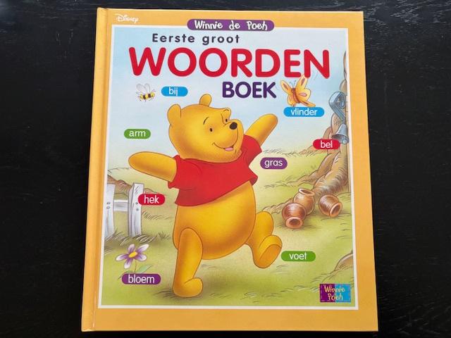 Winnie de Poeh - eerste groot woordenboek, Boeken, Ophalen of Verzenden, Zo goed als nieuw