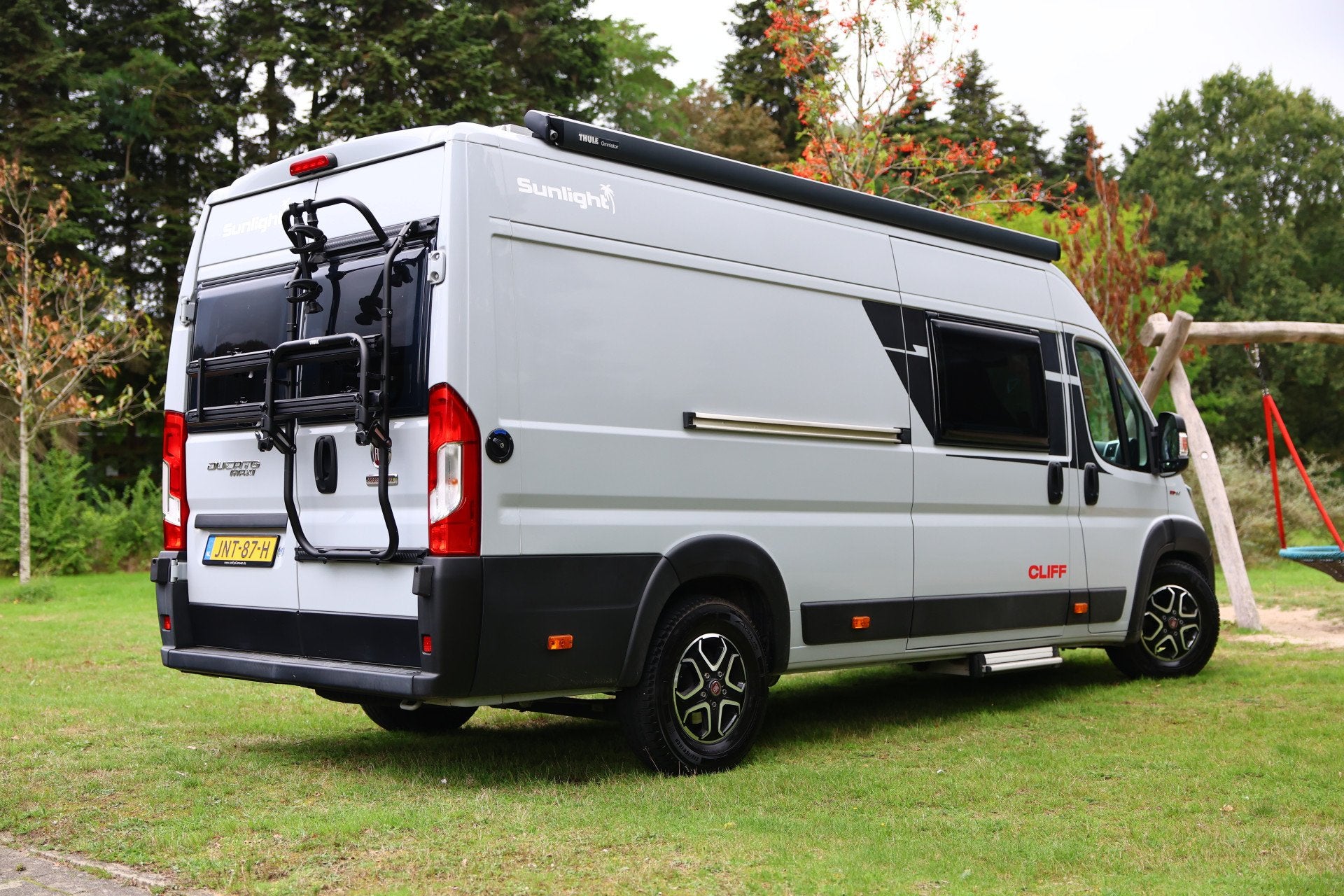 Sunlight Cliff 640 Adventure AVM AUTOM NAVI AIRCO CAMERA 35D, Caravans en Kamperen, Automaat, Airbags, Buscamper of Camperbus