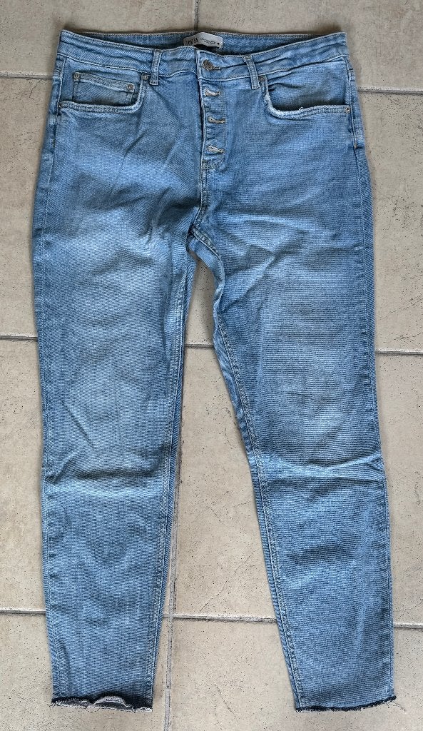 Nieuwe spijkerbroek van de ZARA maat 46, Blauw, Zara, Overige jeansmaten, Nieuw