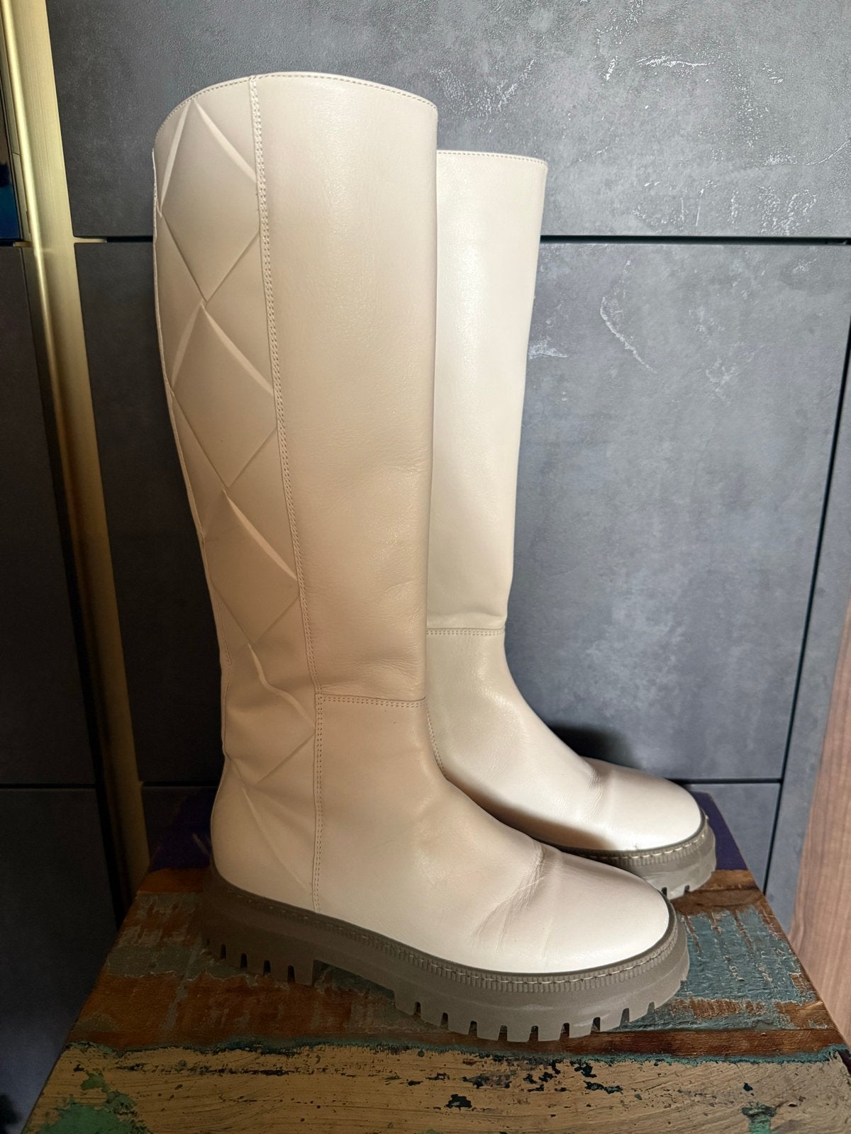 Nieuwe beige hoge laarzen. DL Sport. Mt 37, Ophalen of Verzenden, Nieuw, Beige, Hoge laarzen