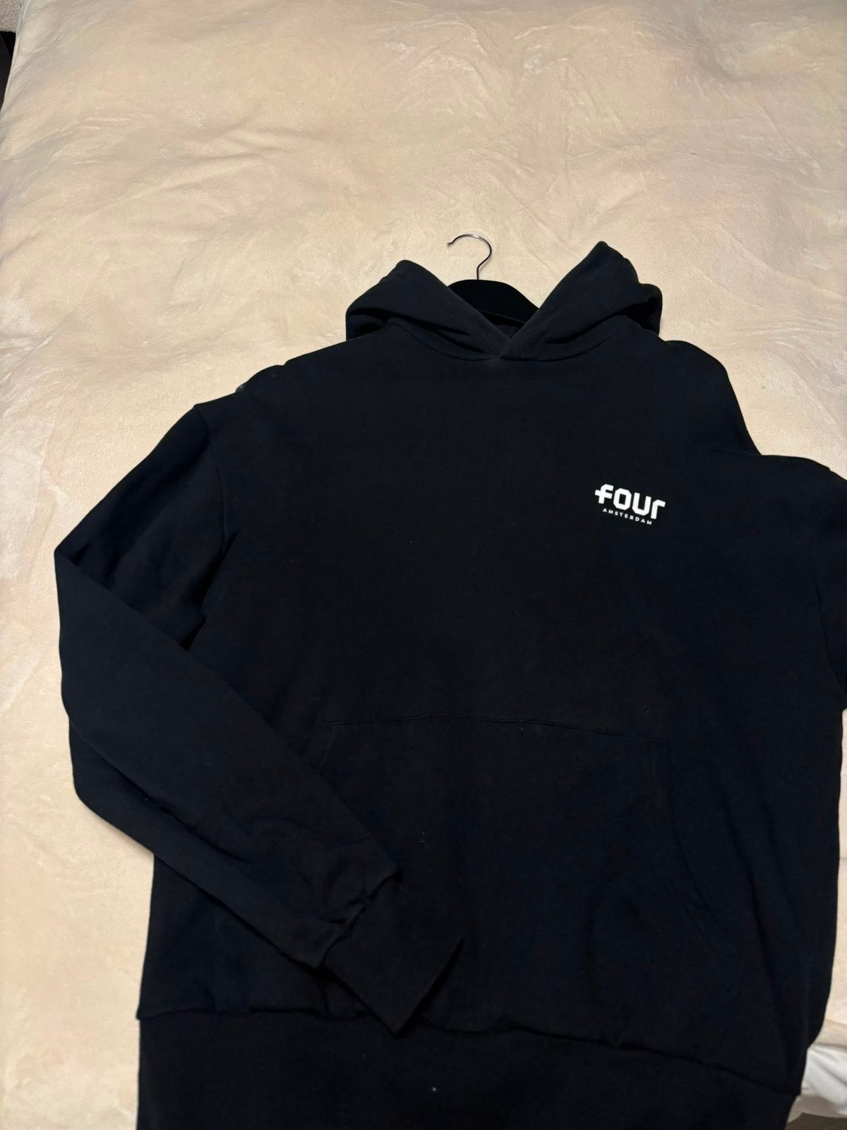 Four hoodie zwart maat xs zgan, Kleding | Heren, Truien en Vesten, Ophalen of Verzenden, Zo goed als nieuw, Maat 46 (S) of kleiner