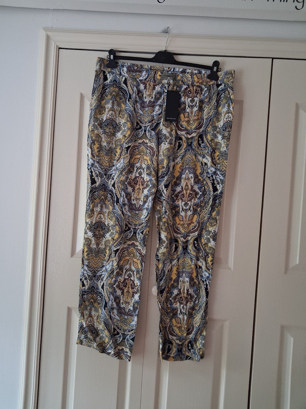 Nieuwe broek merk brandtex maat 48, Kleding | Dames, Ophalen of Verzenden, Nieuw, Broek of Spijkerbroek