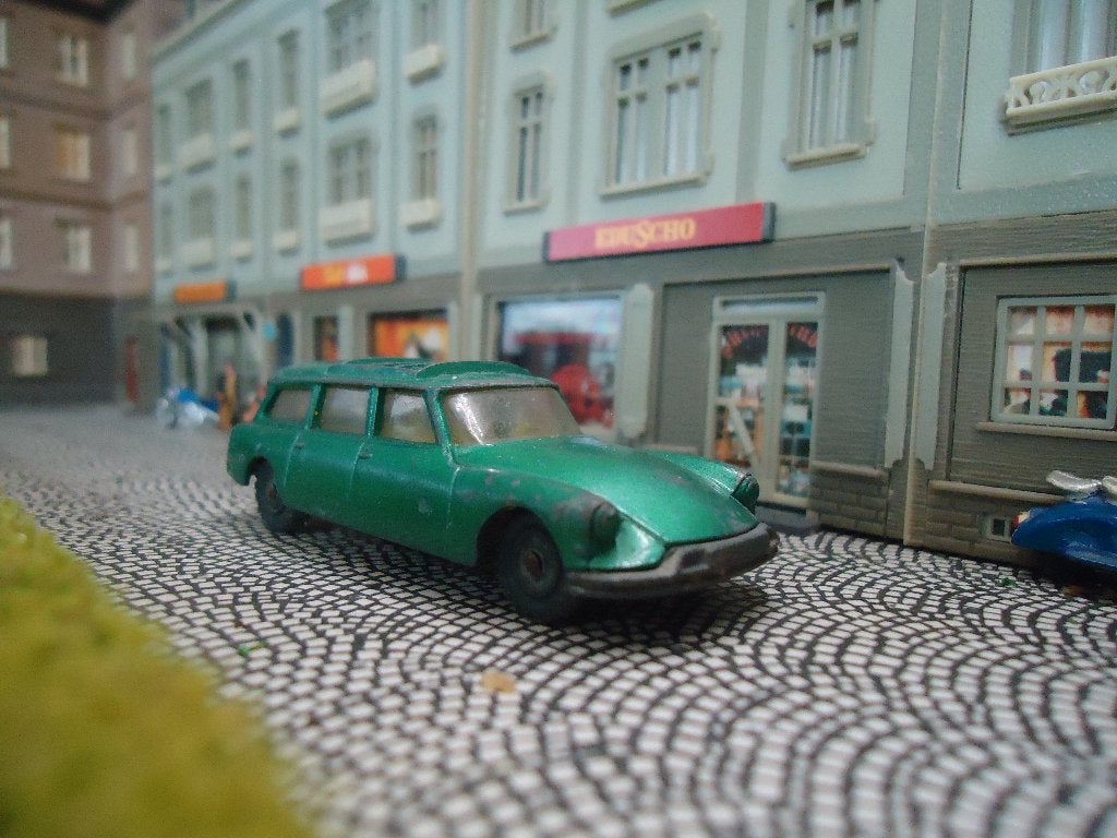 1:72 Citroën ID / DS Safari Husky ( Corgi ) groenmetallic 2, Ophalen of Verzenden, Gebruikt, Auto