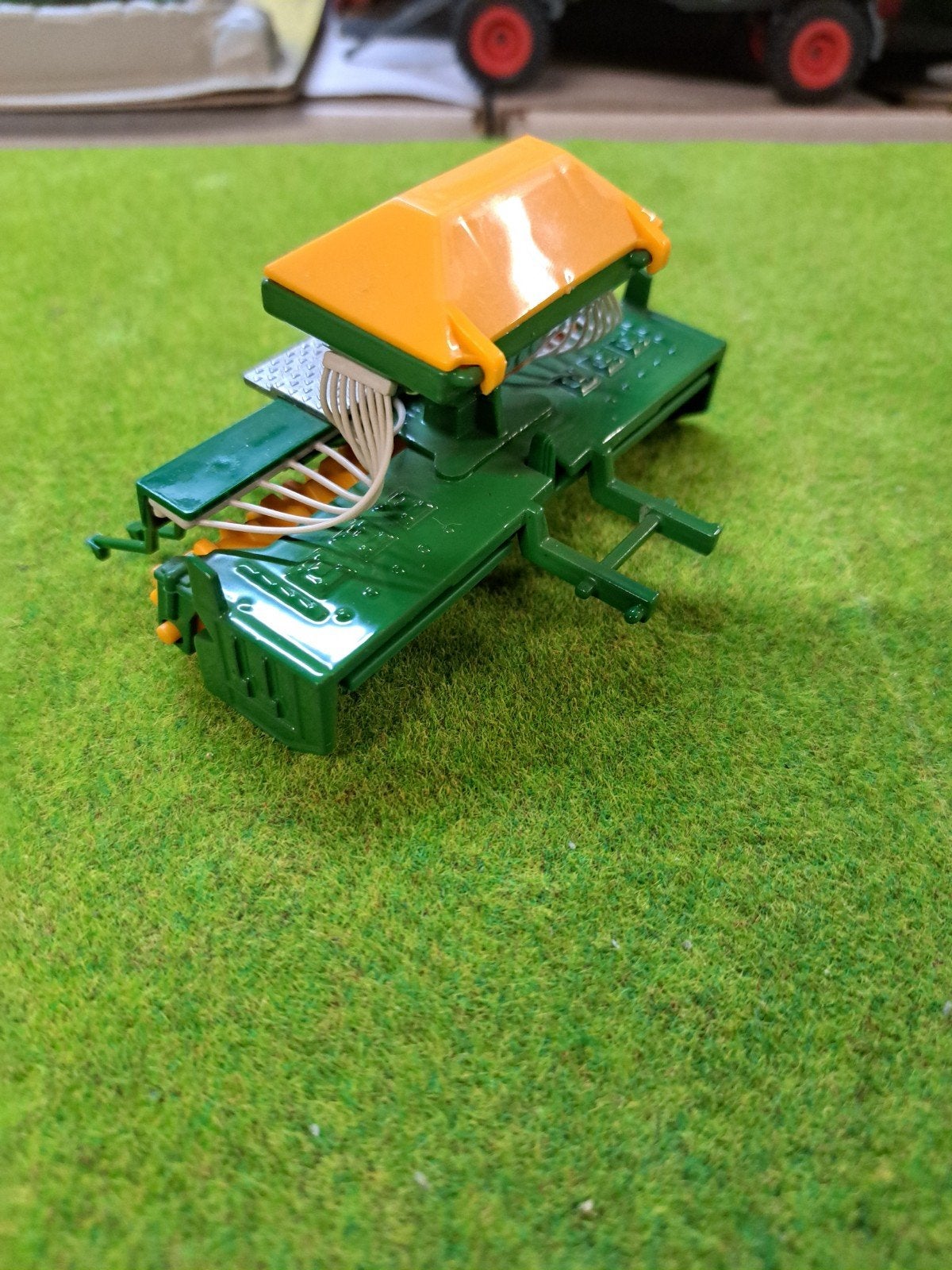 Rotorkopeg-zaaicombinatie van Siku met stocknummer 2261, Ophalen of Verzenden, Zo goed als nieuw, Tractor of Landbouw, SIKU