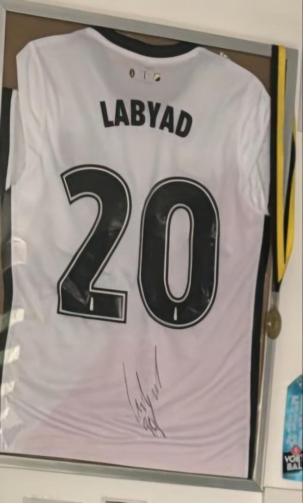 Gesigneerd FC Utrecht shirt Zakaria Labyad (ingelijst), Maat M, Ophalen of Verzenden, Shirt