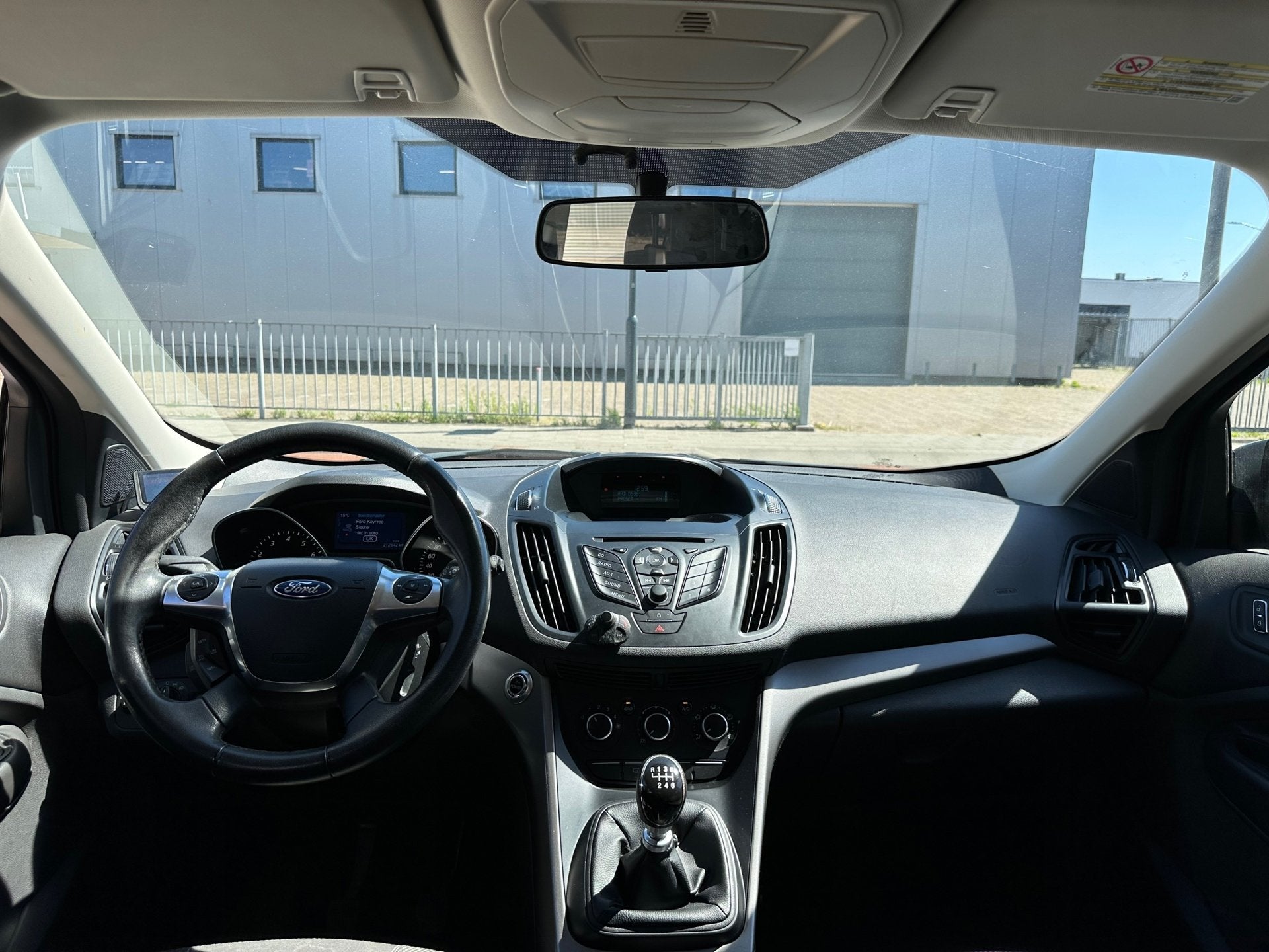 Ford Kuga 1.6 / Airco / PDC / Cruise / Clima / NAP, Auto's, Voorwielaandrijving, Gebruikt, 4 cilinders, Origineel Nederlands