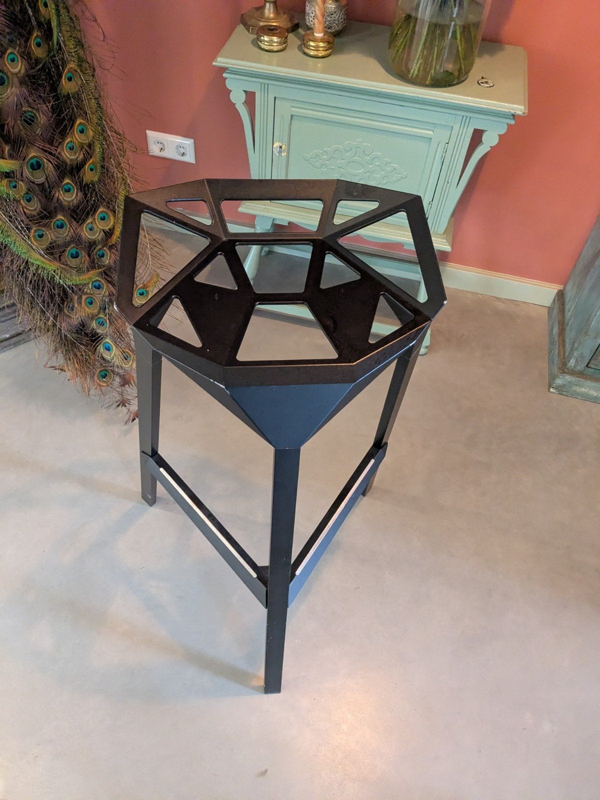 Magis Stool One barkruk - Zwart, Ophalen, 60 tot 90 cm, Zo goed als nieuw, 1 kruk