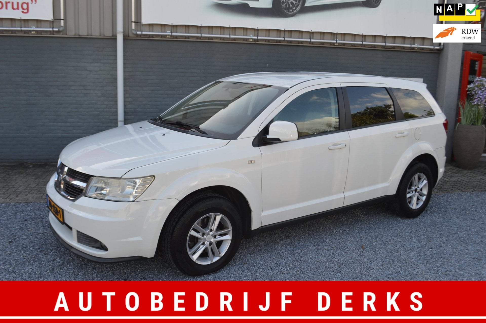 Dodge Journey 2.4 SXT | AUT | Airco | 7 Pers | Navi | PDC