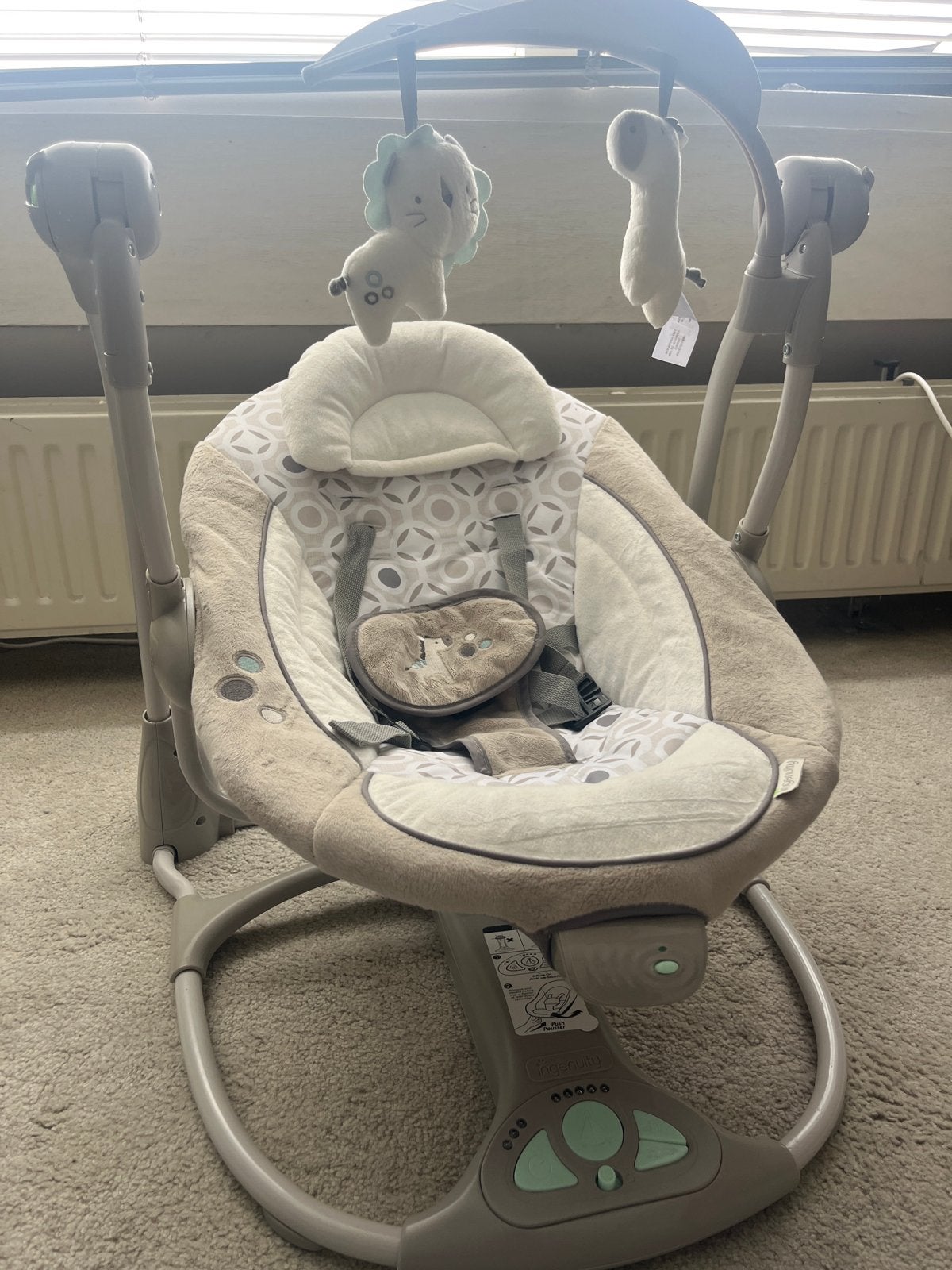 Elektrische schommelstoel / wipstoel ingenuity, Kinderen en Baby's, Wipstoeltjes, Schommelstoel, Ophalen, Overige merken, Met gordel(s) of riempje(s)