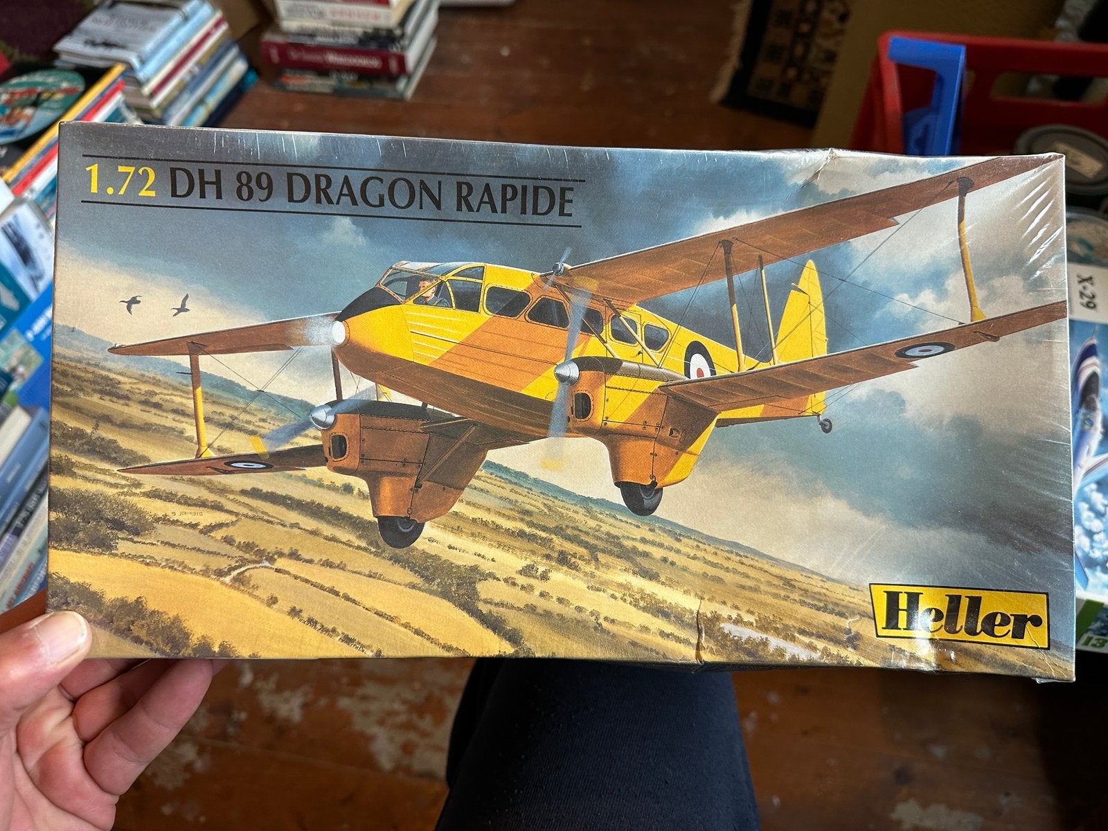 Heller DH.89 Dragon Rapide 1:72 – nieuw in originele folie, Ophalen of Verzenden, Zo goed als nieuw, 1:72 tot 1:144, Overige merken