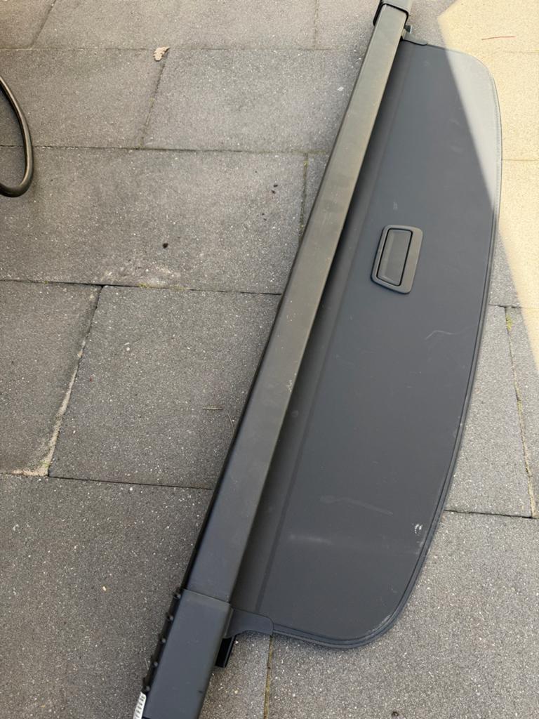 Volkswagen/Peugeot Rolhoes - Hoedenplank - Bagageafdekking, Auto-onderdelen, Carrosserie en Plaatwerk, Achterklep, Volkswagen