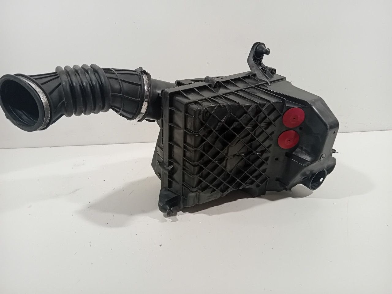 Compressor Volvo XC90, Onderdelen@venauto.nl, Van der Ven Autorecycling B.V., Gebruikt, Ettenseweg 76, 4706 PB Roosendaal, The Netherlands