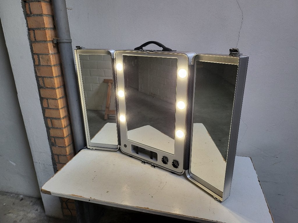 Kryolan verrijdbare make-up spiegelkoffer met verlichting, Gehele gezicht, Zwart, Ophalen of Verzenden, Zo goed als nieuw