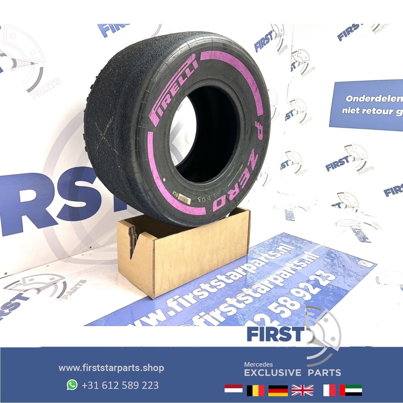 ORIGINELE FORMULE 1 Pirelli P ZERO BAND F1 SLICK PAARS ULTRA, Verzamelen, Gebruikt, -, -, Ophalen of Verzenden