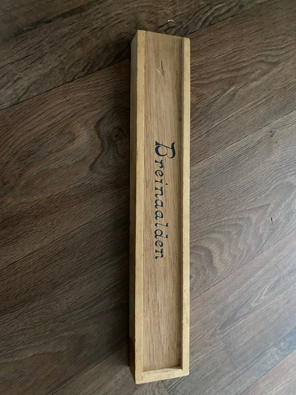 Houten doos voor breinaalden, Ophalen of Verzenden, Gebruikt, Breien, Overige typen