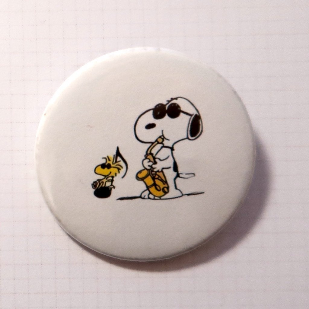 Peanuts Comics Snoopy Woodstock 44MM Pin Badge Broche Button, Verzamelen, Stripfiguren, Verzenden, Snoopy, Nieuw, Overige typen