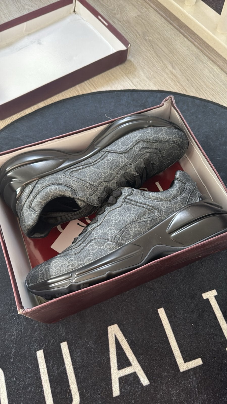 Gucci Rhyton Sneakers Zwart Maat 44, Kleding | Heren, Schoenen, Zwart, Nieuw, Ophalen of Verzenden, Sneakers of Gympen