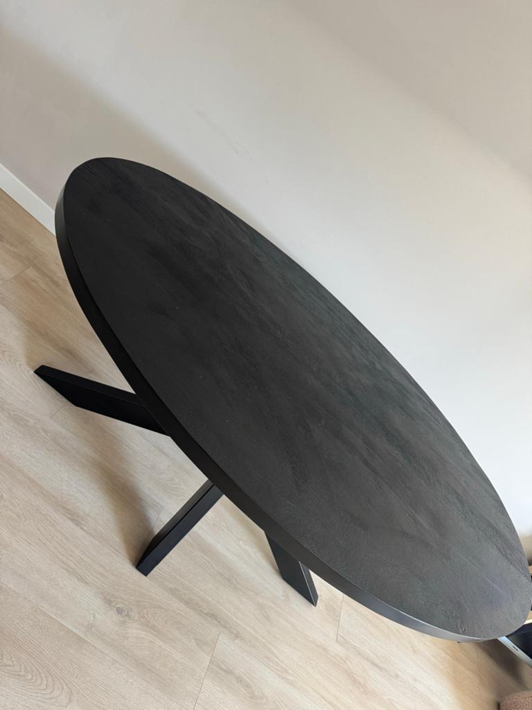 Ovale mangohouten eettafel 160cm - Zwart, Huis en Inrichting, Tafels | Eettafels, Gebruikt, 100 tot 150 cm, 150 tot 200 cm, Vier personen
