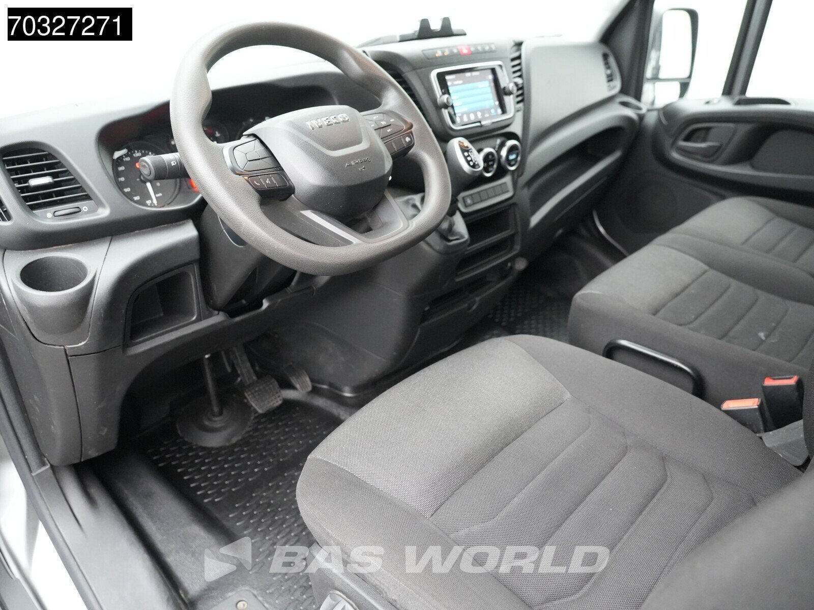 Iveco Daily 35C21 3.0L Automaat Dubbel Cabine Dubbellucht 3,, Auto's, Automaat, Stof, Gebruikt, Euro 6