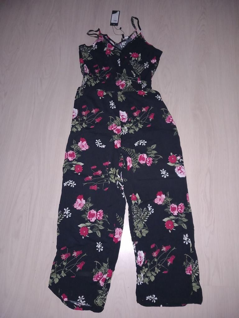 Zwarte jumpsuit met bloemenprint, Only, Zwart, Nieuw, Ophalen of Verzenden