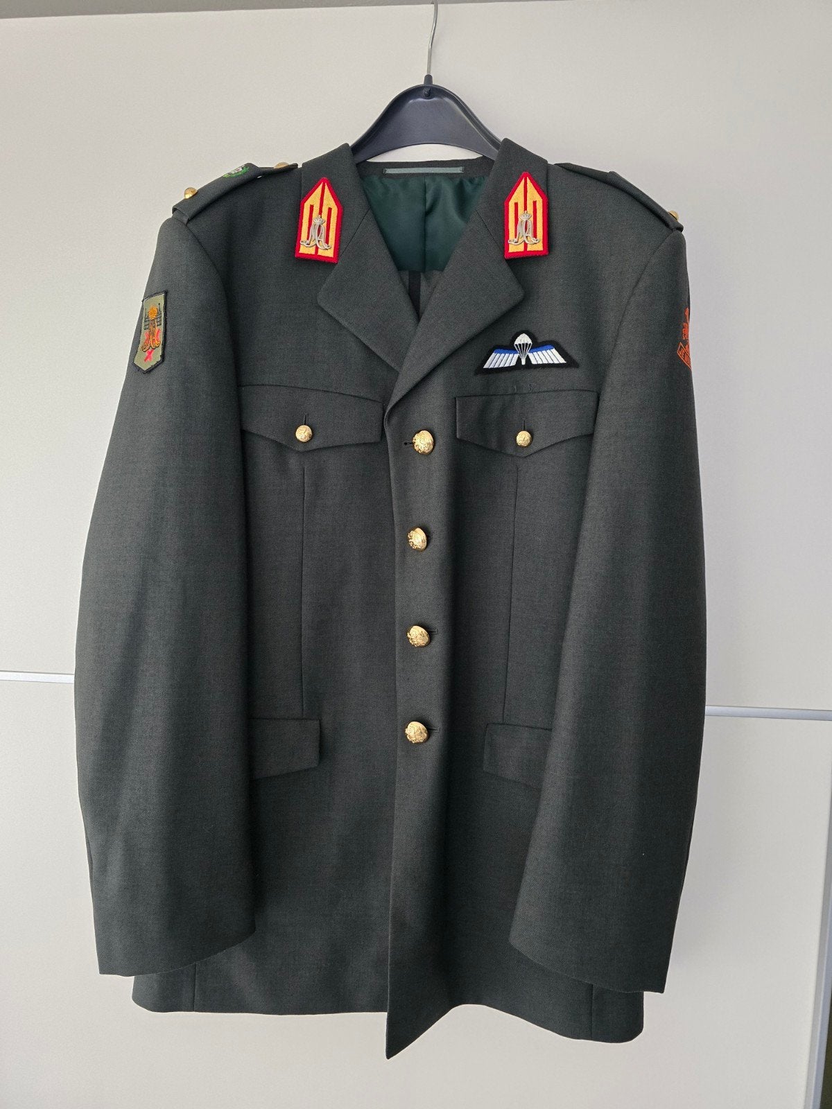 DT van de KMA adjudant,  - Jas en Broek, Ophalen of Verzenden, Landmacht, Nederland, Kleding of Schoenen