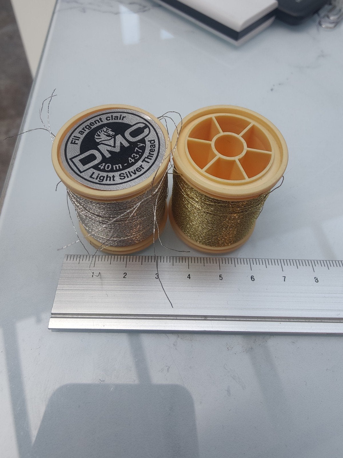 DMC garen Goud en Zilver (beschrijving lezen), Ophalen, Gebruikt, Zilver, Deelbaar