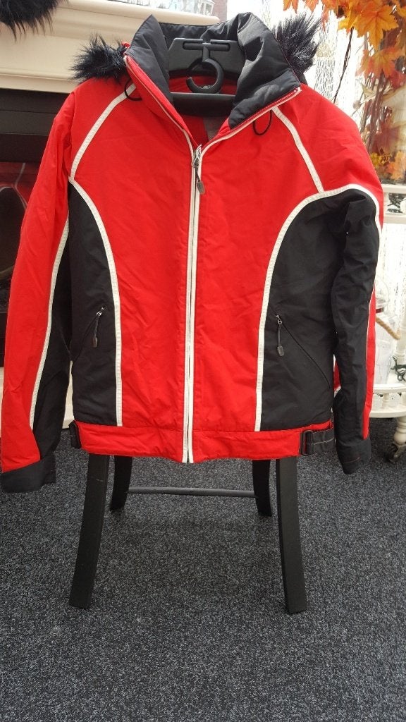 Nike dames winterjas maat M, Kleding | Dames, Jassen | Winter, Maat 38/40 (M), Nike, Ophalen of Verzenden, Zo goed als nieuw