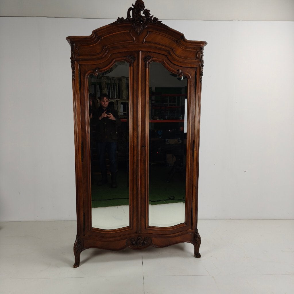 Franse kast Louis XV-stijl gesneden hout, spiegels in deuren, Antiek en Kunst, Ophalen of Verzenden