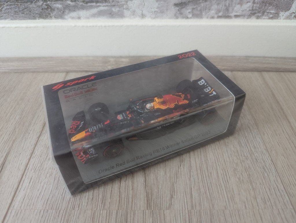 Max Verstappen: Italian GP 2022 - Spark S8550 [SEALED], Ophalen of Verzenden, Nieuw, Auto, Overige merken