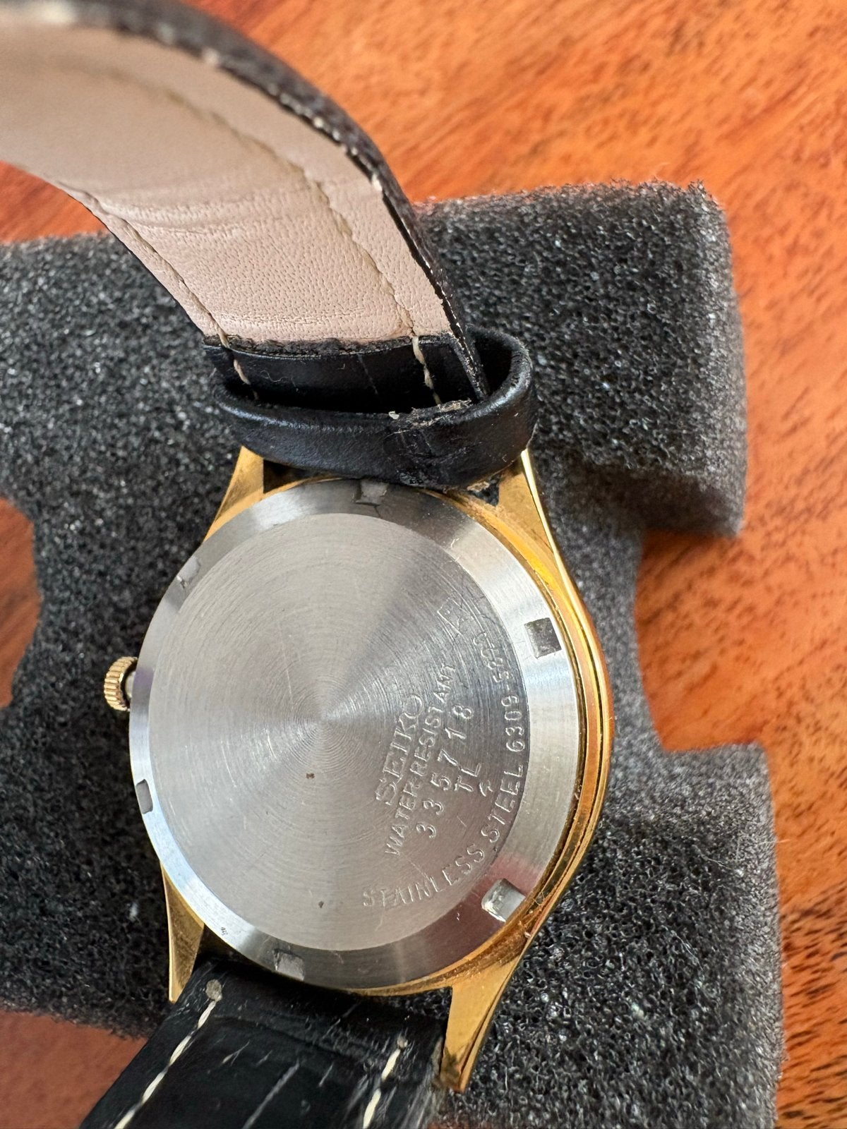 Seiko horloge - werkt niet - voor onderdelen of reparatie, Seiko, Polshorloge, Ophalen of Verzenden, Goud