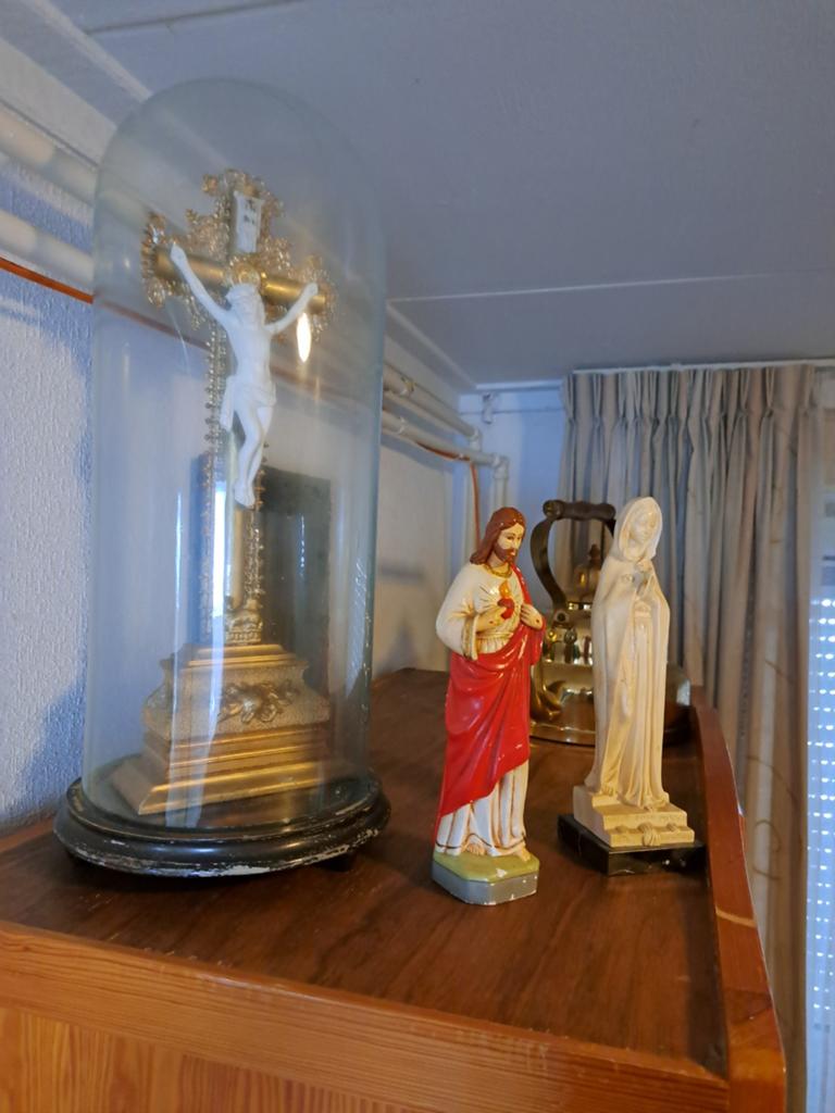 Religieuze Beelden: Christus, Maria en Kruisbeeld, Ophalen of Verzenden