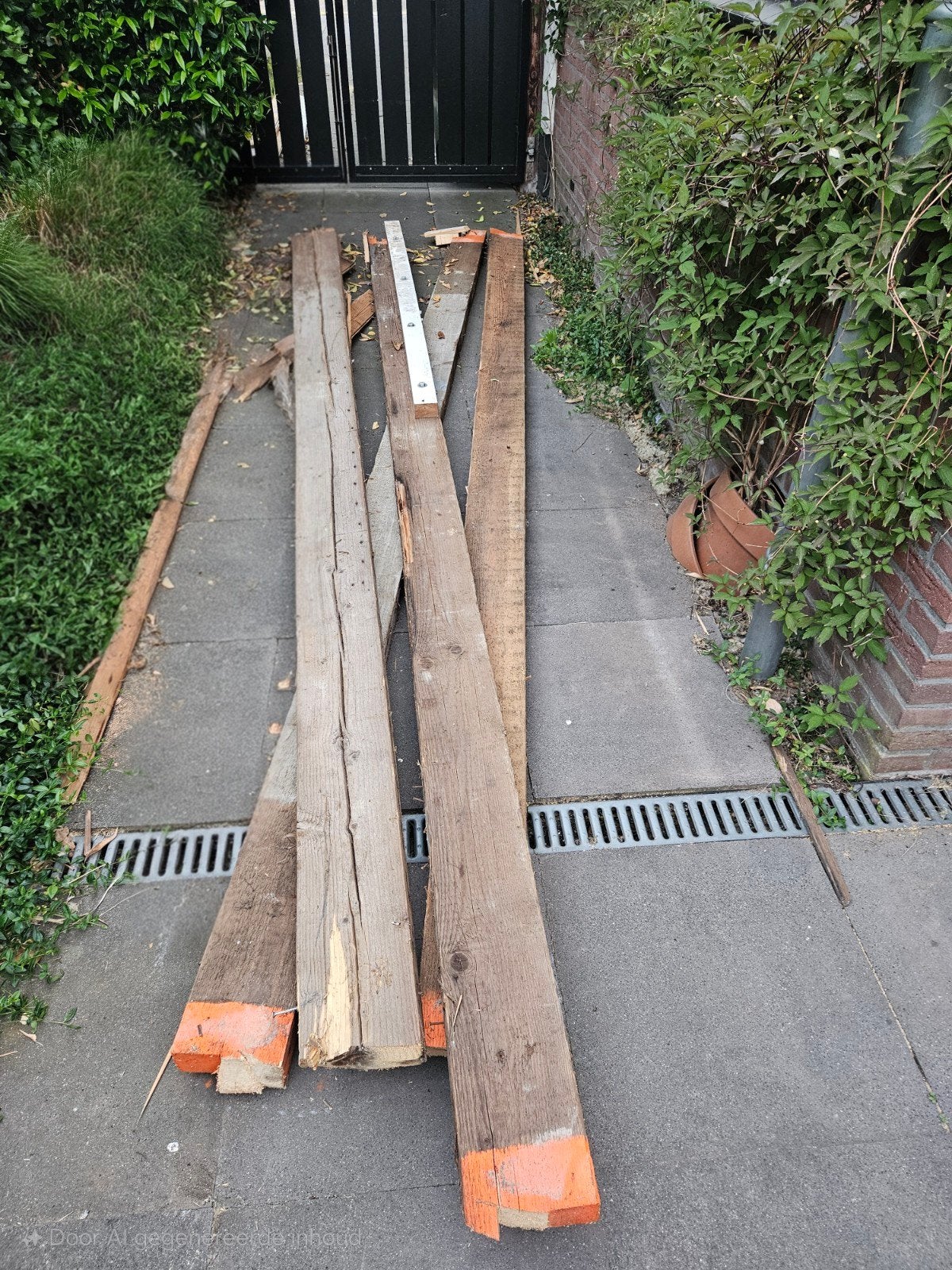 4 gebruikte houten planken, ca. 4m lang, 15x6cm, Doe-het-zelf en Verbouw, Hout en Planken, Ophalen