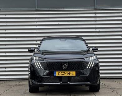 Peugeot e-3008 GT 73 kWh 360 Vision & Drive Assist / Audio P, Auto's, Peugeot, 213 pk, Zwart, Origineel Nederlands, Automatische klimaatregeling