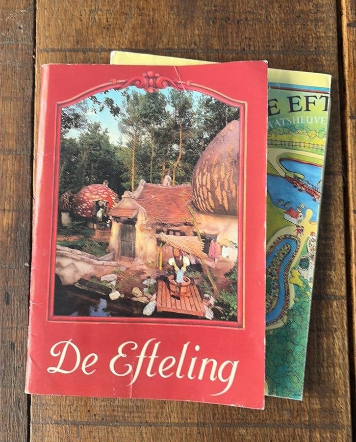 Jaarboekje /fotoboekje Efteling 1981 + originele plattegrond, Verzenden, Zo goed als nieuw, Overige typen