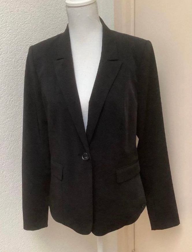 Div. stijlvolle zwarte blazers maat 36, 38 & 40 / als nieuw, Kleding | Dames, Ophalen of Verzenden, Zo goed als nieuw, Maat 38/40 (M)