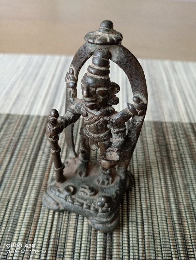 Bronzen standbeeld van de hindoegodin Parvati of Lakshmi, Antiek en Kunst, India, Zwart, Ophalen of Verzenden, Brons