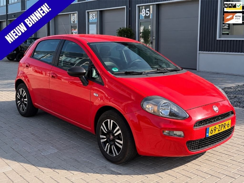 Fiat Punto Evo 0.9 | PDC | Start stop | Cruise | Rijdt super, Auto's, Voorwielaandrijving, 49 €/maand, Origineel Nederlands, Handgeschakeld