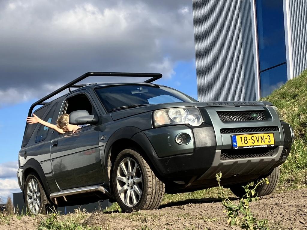 Land Rover Freelander 2.5 V6 3DR AUT 4WD 2004 Grijs, Auto's, Land Rover, Automaat, 2497 cc, 2000 kg, 4 stoelen