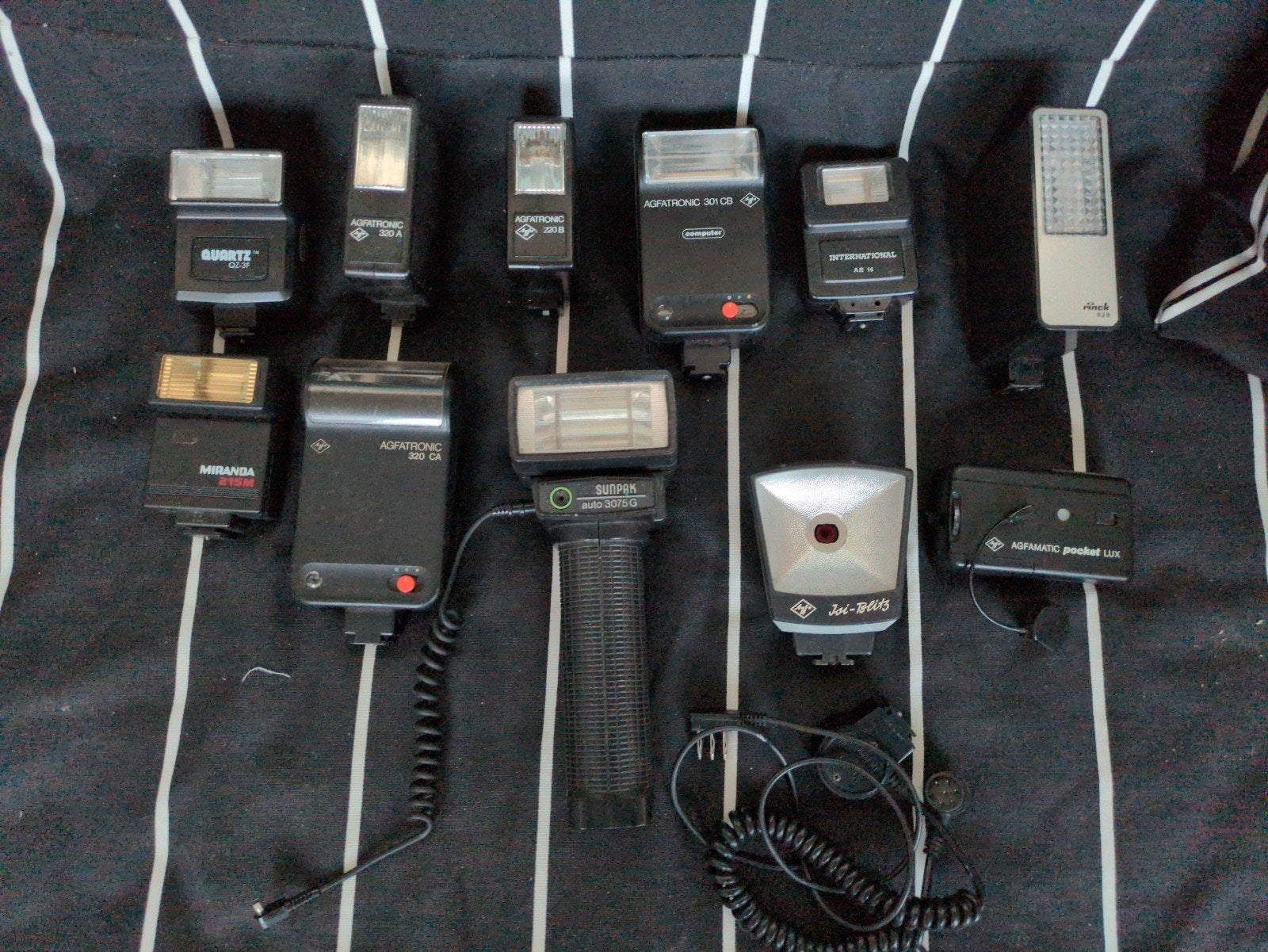Diverse flitsers: Agfatronic, Sunpak, Miranda, Quartz, Gebruikt, Voor analoge fotografie, Externe flitser, Ophalen of Verzenden