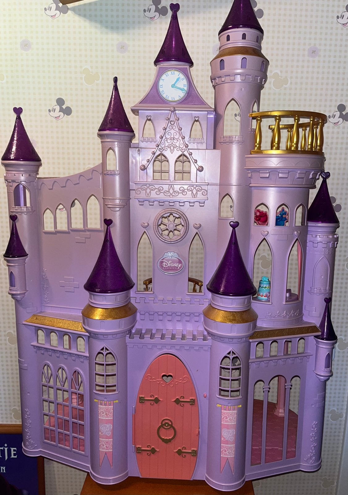 Disney prinsessen barbie huis, Kinderen en Baby's, Speelgoed | Poppenhuizen, Gebruikt, Poppenhuis, Ophalen