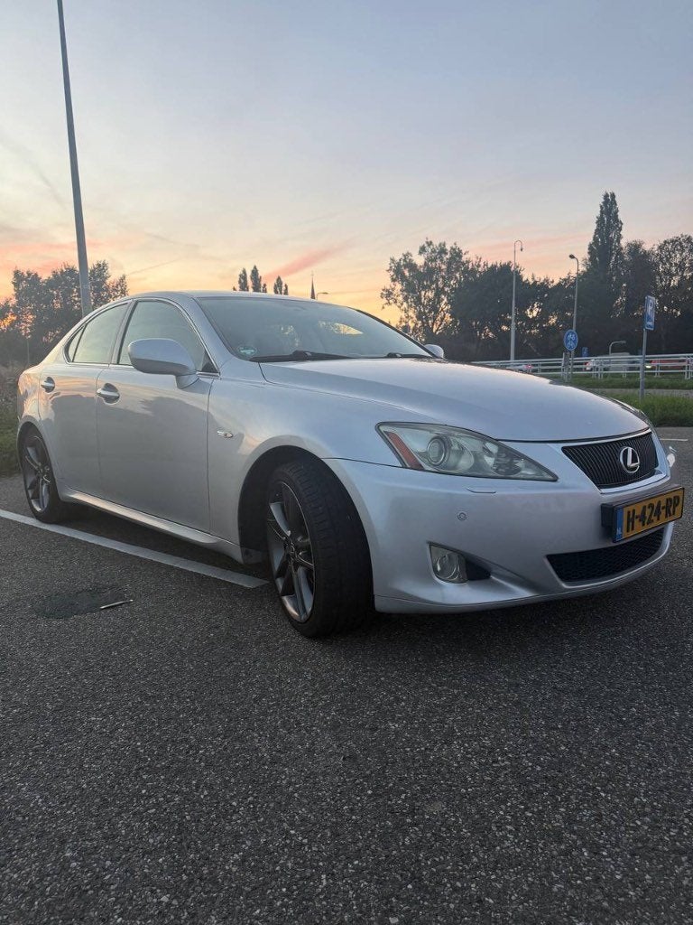 Lexus IS 250 2006 Grijs, Auto's, 1535 kg, 11 km/l, 1500 kg, 560 kg