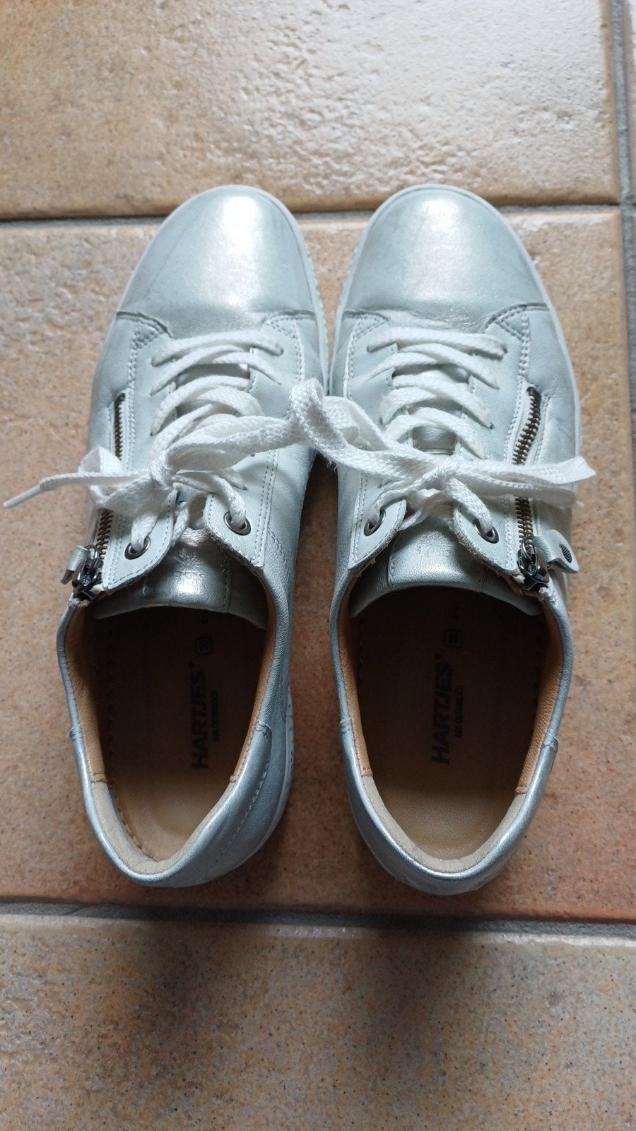 HARTJES sneakers maat 7, wijdte H, zilverkleurig, Overige kleuren, Verzenden, Hartjes, Sneakers of Gympen