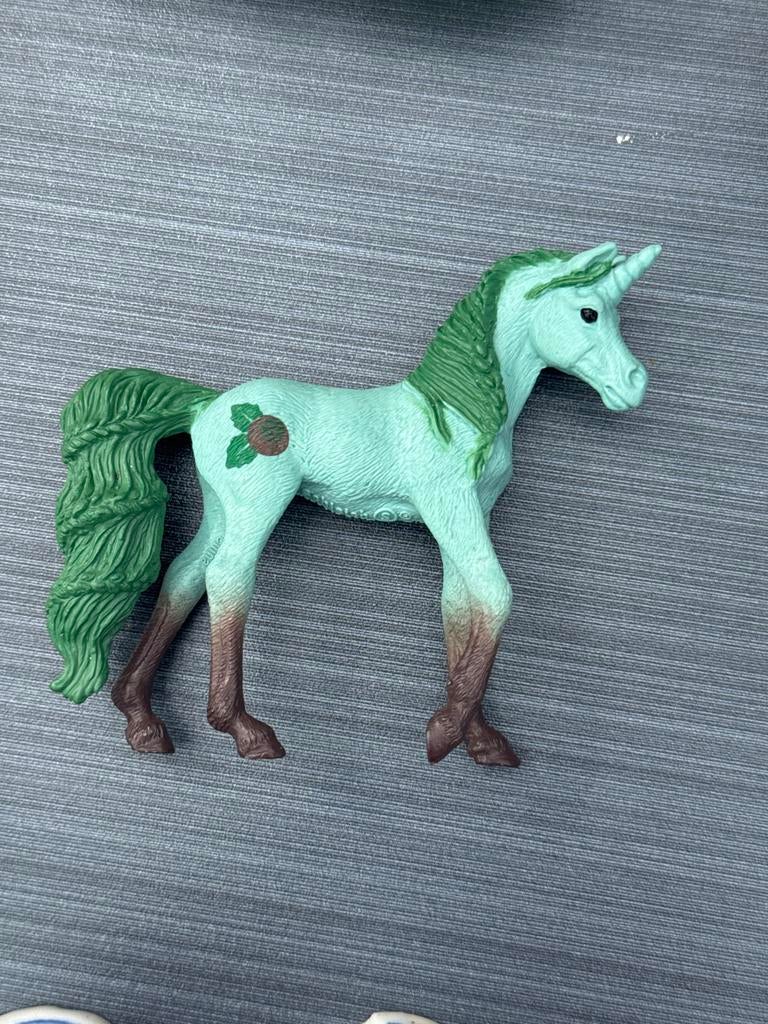 Schleich Eenhoorn Figuur - Groen met Rozenmotief, Ophalen of Verzenden, Gebruikt, Jongen of Meisje