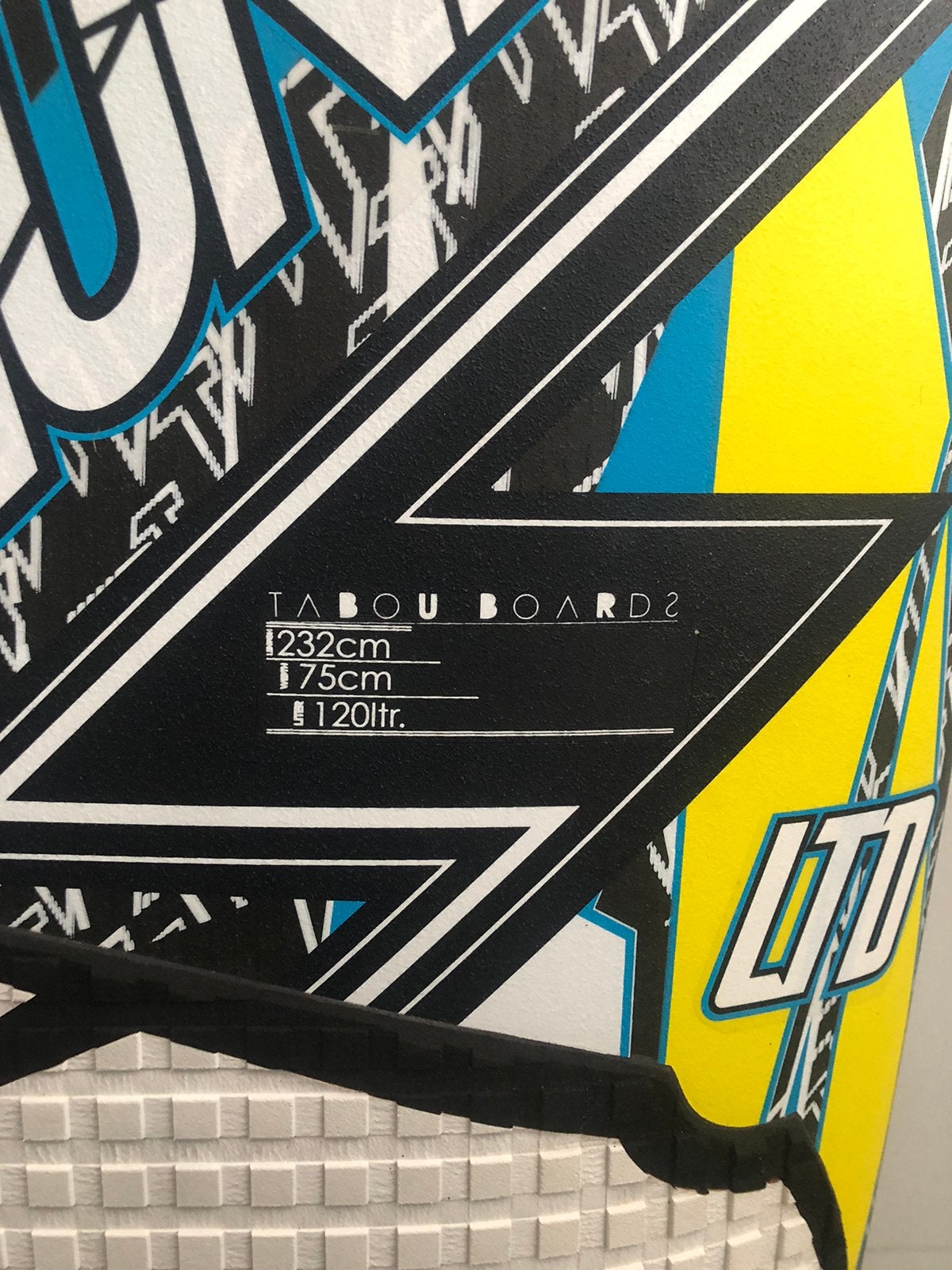 Tabou thunder LTD 120, Watersport en Boten, Windsurfen, Ophalen, Zo goed als nieuw, Tabou, Plank