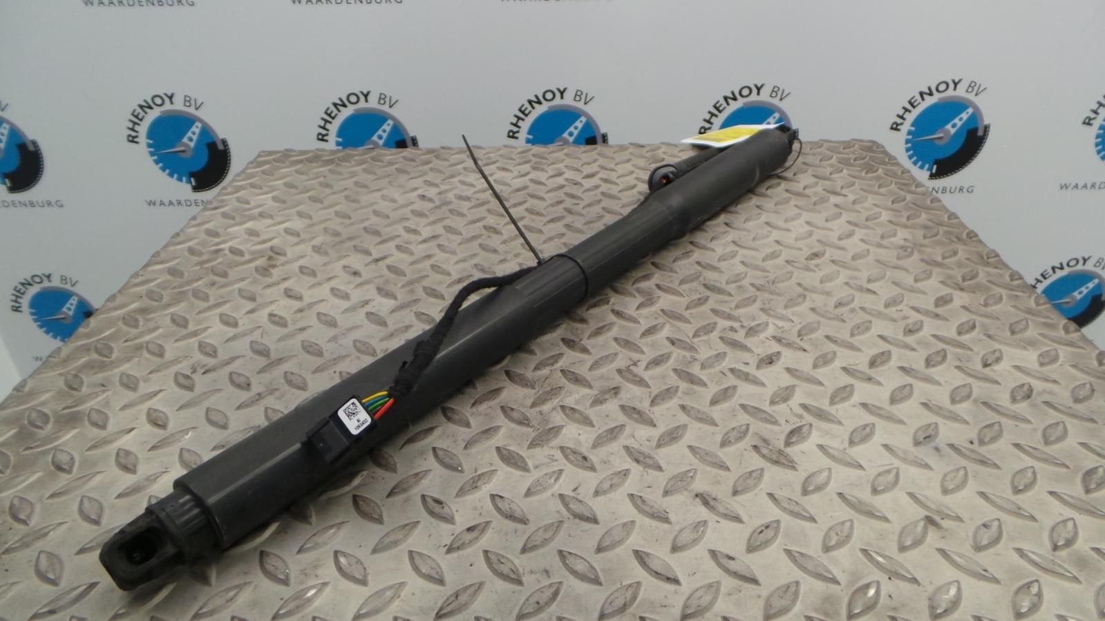 BMW 3 SERIES ACHTERKLEP GASVEER / ELEKTRISCHE SPINDEL 2014, Ophalen of Verzenden, Gebruikt, Stiba lid