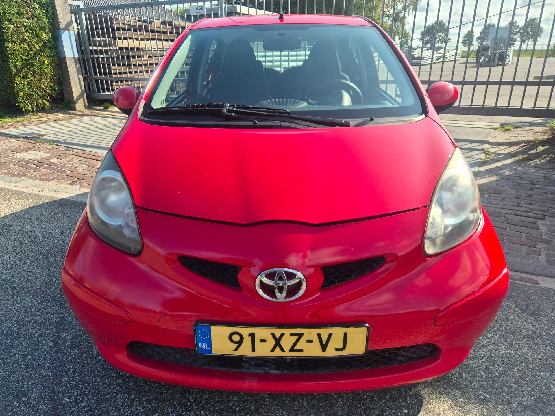 Toyota Aygo 1.0-12V + airco,elektrische ramen, Voorwielaandrijving, Dealer onderhouden, Stof, Gebruikt