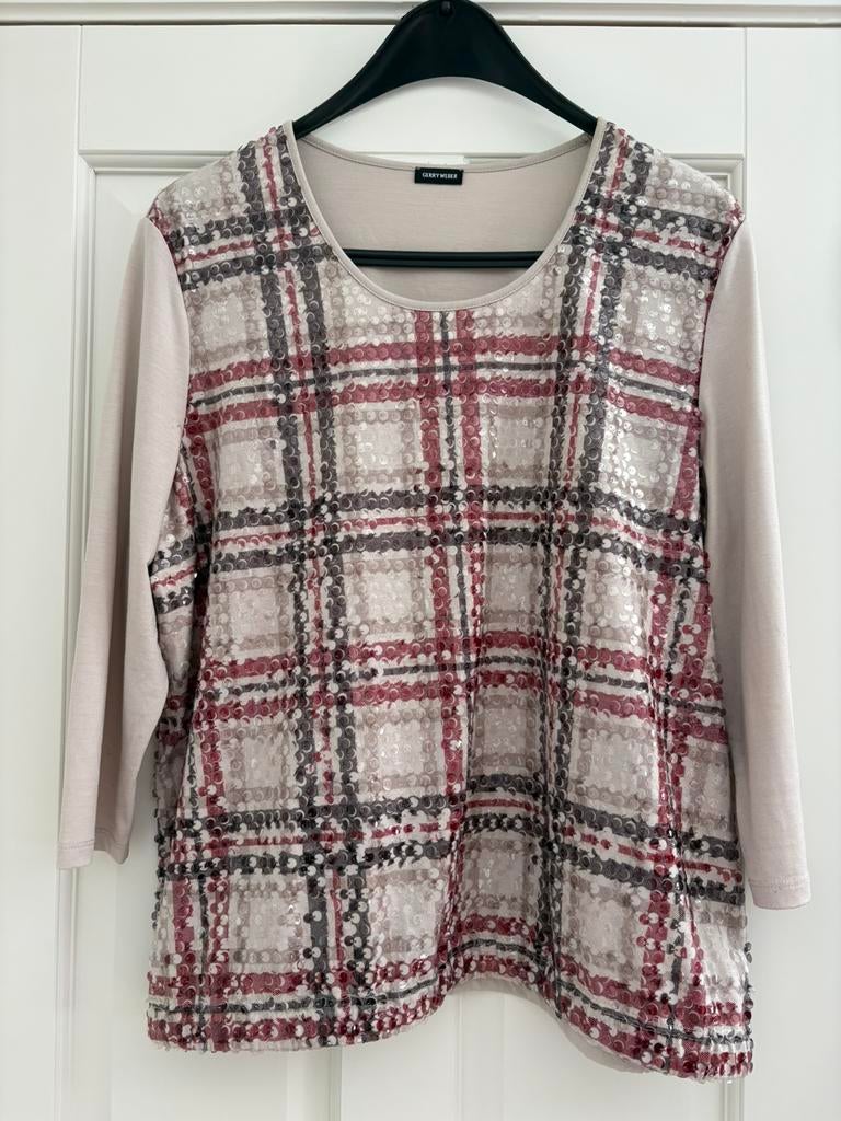 Mooi shirt van Gerry Weber maat 48 zgan, Kleding | Dames, Grote Maten, Ophalen of Verzenden, Zo goed als nieuw, Shirt of Top