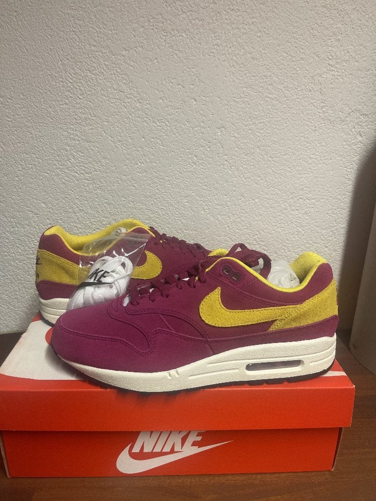 Nike Air Max 1 Dynamic Berry | Maat EU 41, Ophalen of Verzenden, Nieuw, Overige kleuren, Sneakers of Gympen