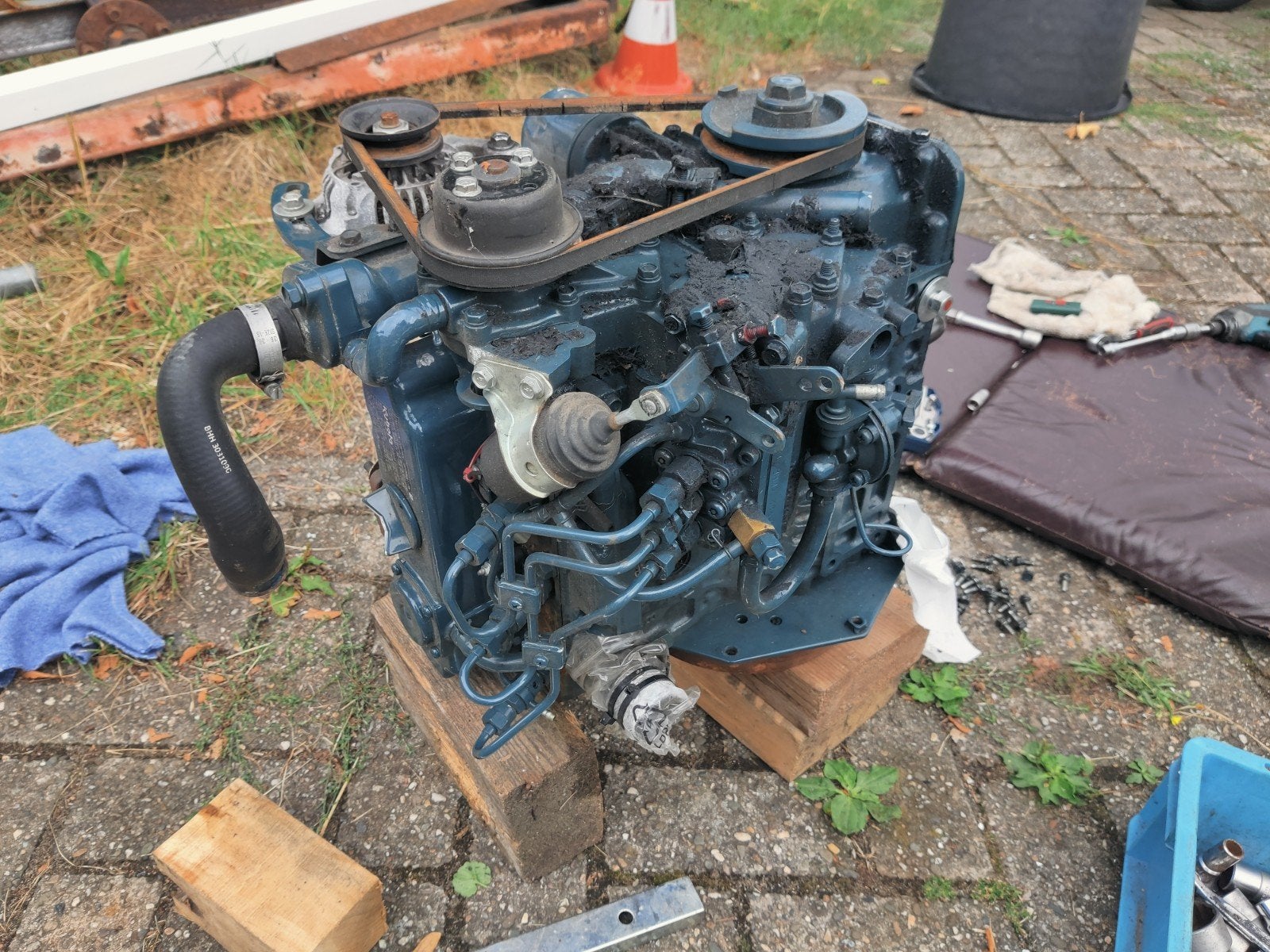 Kubota Dieselmotor d902 '22  Gebruikt defect drijfstang, Ophalen